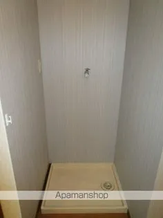 サニーハウス上今井 AB【2階】の内装