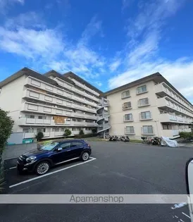 北野田大発マンションB棟【4階】の外観