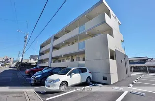 苺の丘【3階】の外観