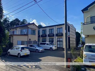 レオパレスESTA【1階】の外観