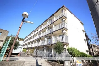 多摩学生マンション【2階】の外観