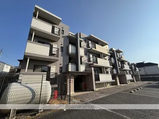 ファミールグランの画像