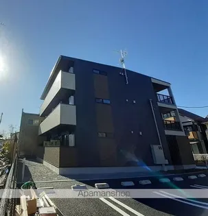 ジャルダン ヴェール【3階】の外観