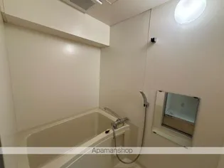 アイランドガーデン多田【302号室】の風呂