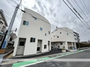 くぼみアパートメントの画像