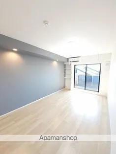 シャモット【3階】の居間