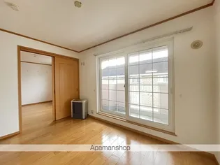 ファイブ アンジュ【202号室】の居間