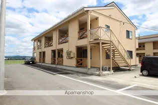 コーポクリスタルⅢ【2階】の外観