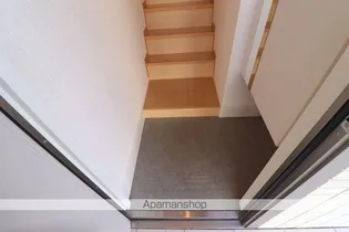 プログレス【2階】の玄関