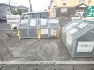 ブロードウェータウンA棟【2階】の外観