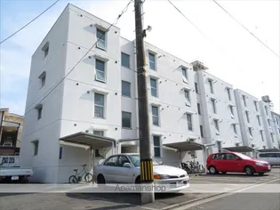 第十二ショーケービル【1階】の外観