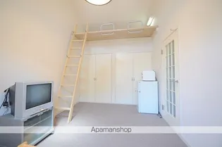 レオパレス春吉【1階】の居間