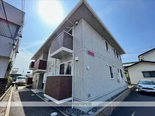 パインハウス IVの画像