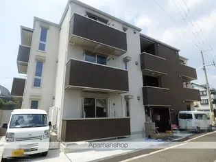 南秀苑かつやま【3階】の外観