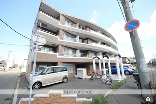 ラークヒルズマンションの画像
