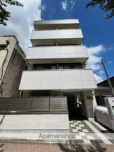 BIRD LAND【2階】の外観