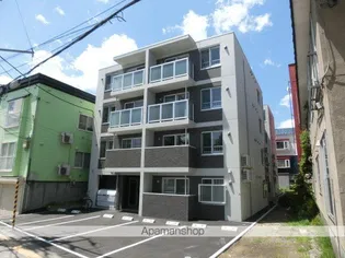 ラフィーネ澄川の画像