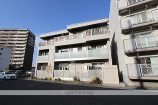 モンブラン新町【1階】の外観