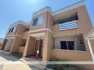 アヴィオンの画像