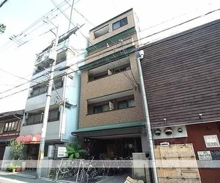 アーバン濱口【301号室】の外観