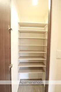 リューベ【2階】の玄関