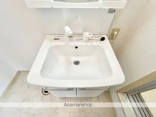 フレグランスA【205号室】の内装