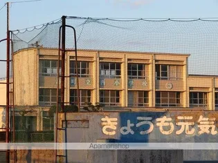 グランブリエ Ⅵ【2階】の周辺