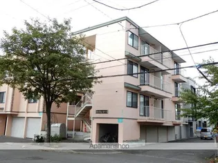 北海道札幌市東区北十二条東4丁目【アパート】の外観