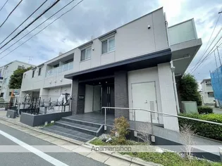 エスティメゾン都立大学【1階】の外観