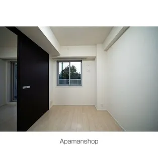 コンフォリア駒場【2階】の内装