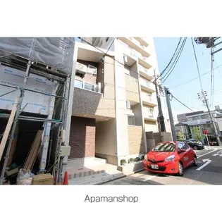 グローバルスタンス【1階】の外観