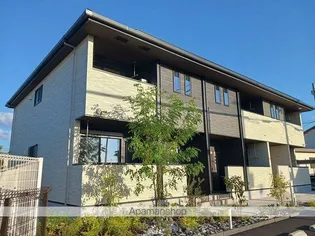 エヌ プラス【2階】の外観