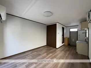 クレセント なばの【2階】の内装