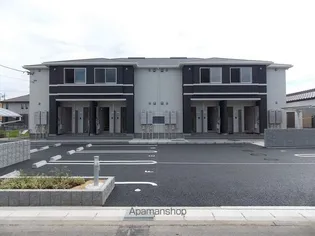 シャノワール【1階】の外観