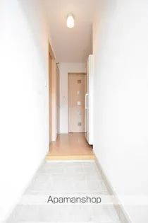 カーサトランキーロⅡ【102号室】の玄関