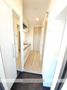 シャモット【3階】の玄関