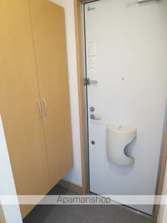 KーHAUS B【1階】の玄関