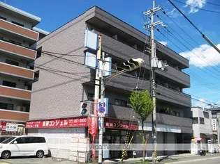 リカーズマンションの画像