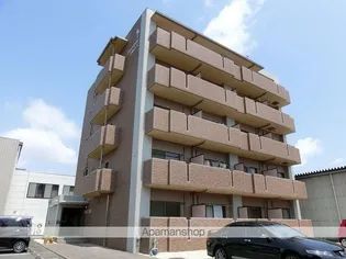 ビリーヴヒルズ【1階】の外観