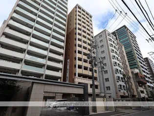 プレサンス泉シティアーク【5階】の外観