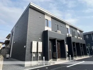 コンソラール【1階】の外観