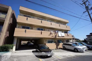 三沢第二マンションりわ【1階】の外観