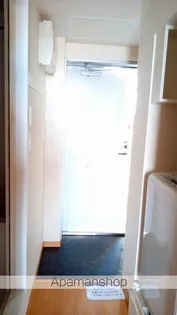 レオパレスサンヴィレッジ【4階】の玄関