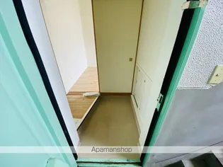 ビレッジハウス金堀1号棟【4階】の玄関