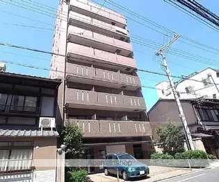 ベラジオ二条城前【401号室】の外観
