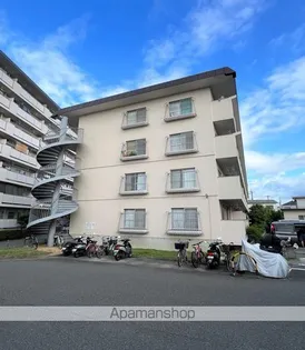 北野田大発マンションB棟【4階】の外観