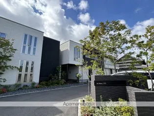 シャーメゾン ジンの画像