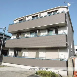 東京都足立区西伊興3丁目【アパート】の外観