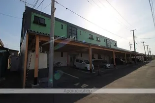 センチュリー八甲田【3階】の外観