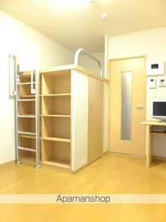 レオパレスYUME【1階】の居間